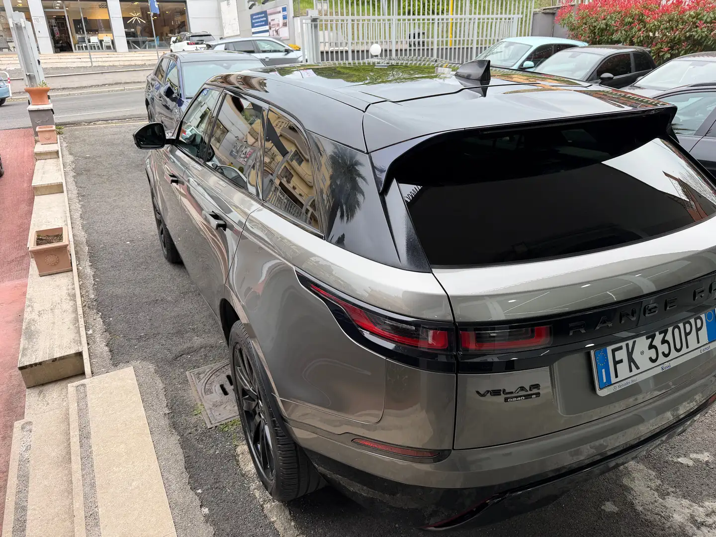 Land Rover Range Rover Velar 2017 2.0 i4 R-Dynamic HSE 240cv