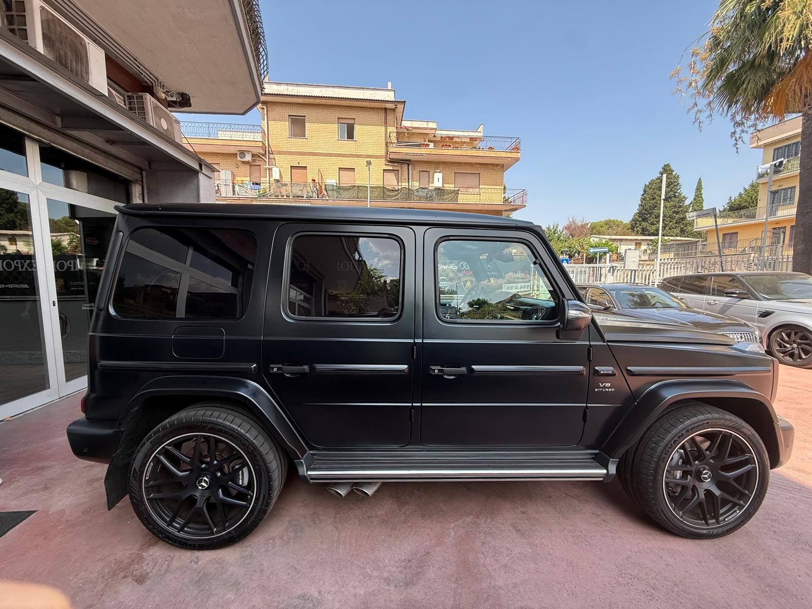 mercedes-benz G63 AMG